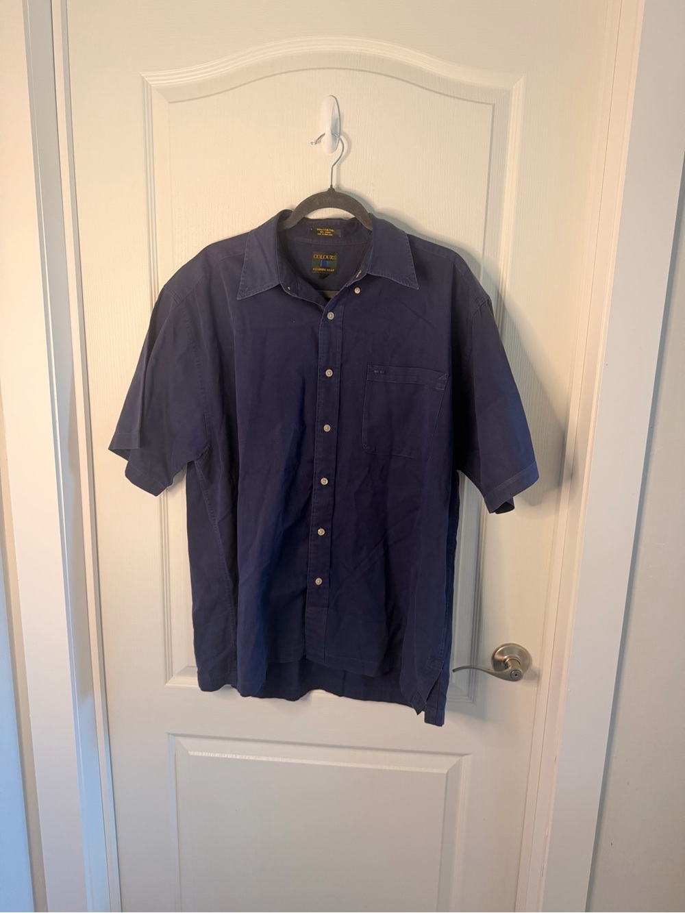 Alexander Julian Men's Short-Sleeve Button-Down Shirt in Navy Blue